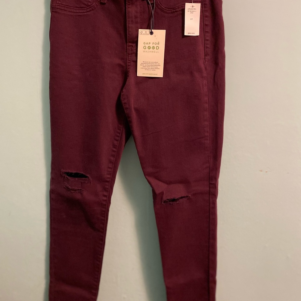 GAP Women's Deep Burgundy Skinny Jeans